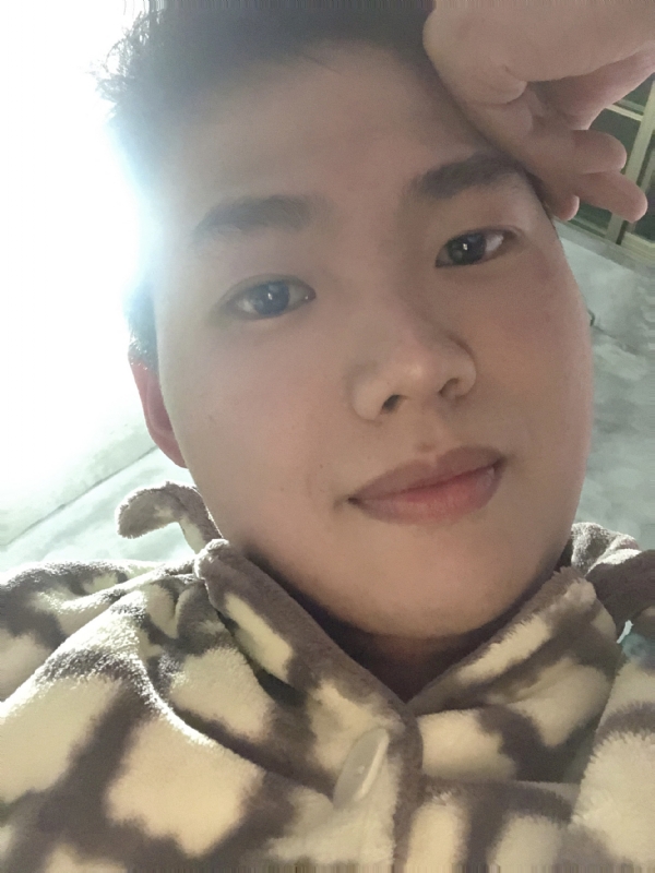 她的第四张照片--苏州上门女婿服务网